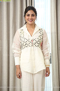 Samyuktha Menon at Nari Nari Naduma Murari Interview