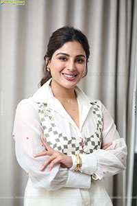 Samyuktha Menon at Nari Nari Naduma Murari Interview