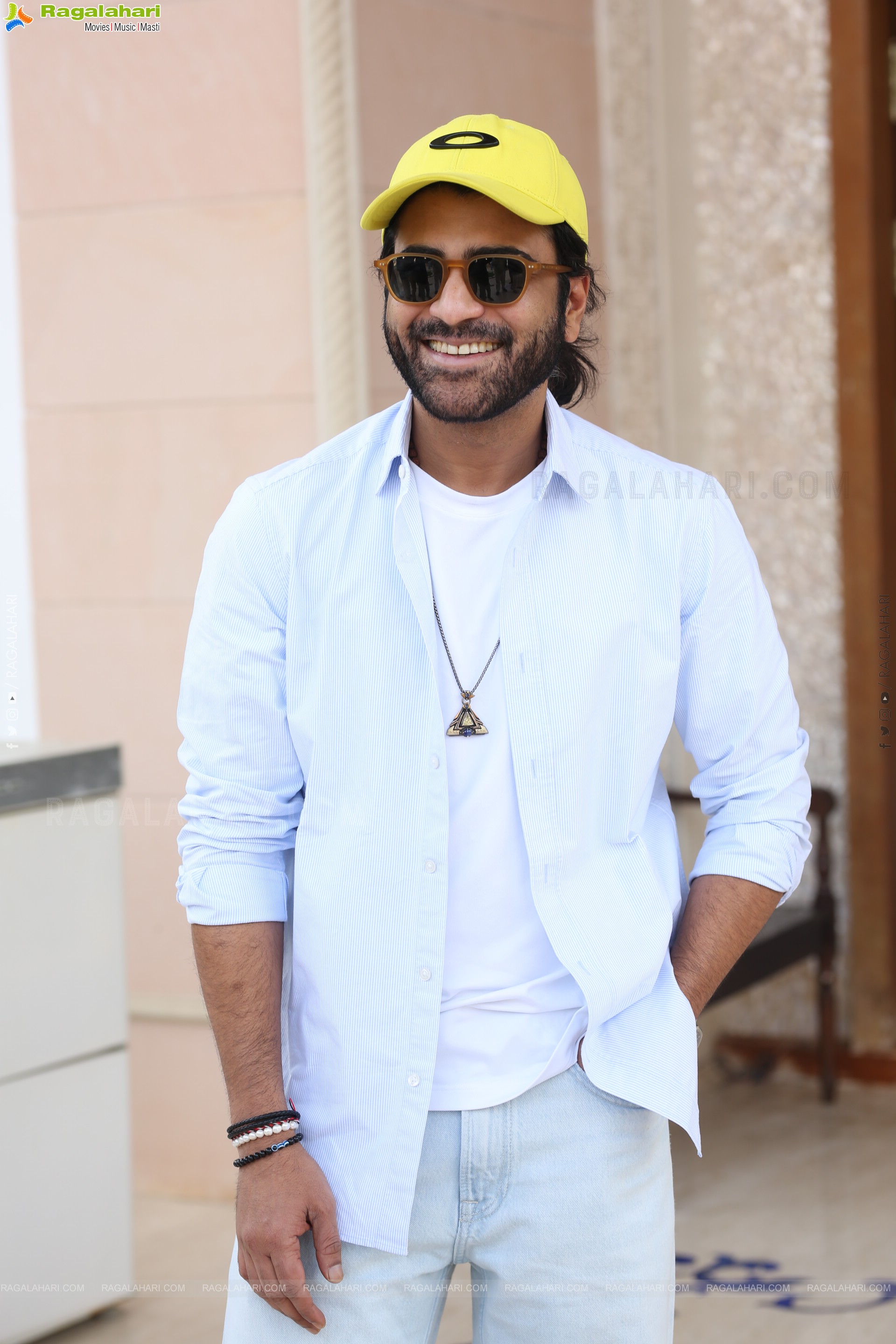 Sharwanand at Nari Nari Naduma Murari Interview, HD Gallery