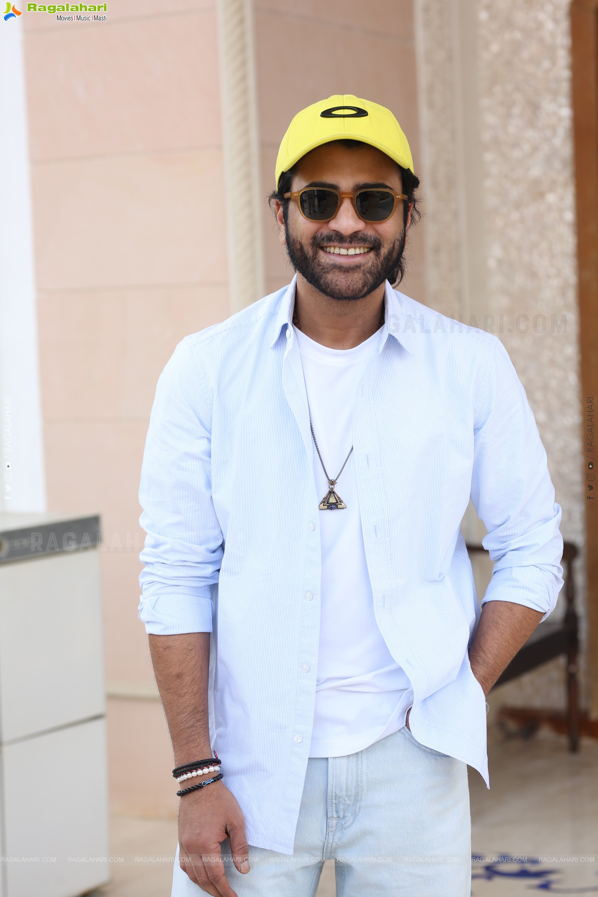 Sharwanand at Nari Nari Naduma Murari Interview, HD Gallery