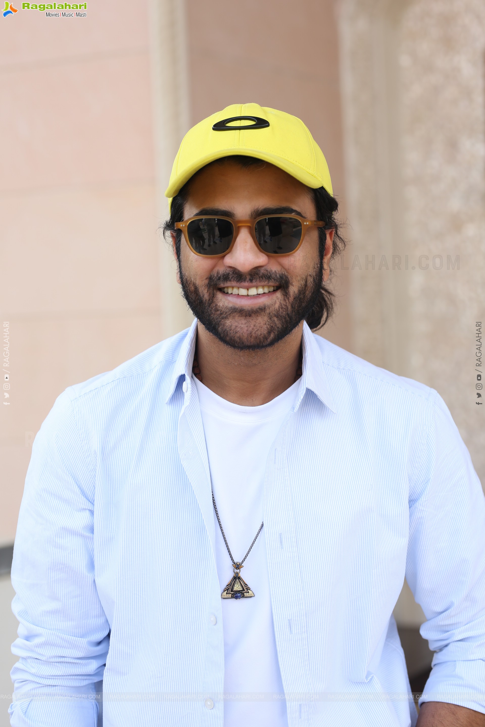 Sharwanand at Nari Nari Naduma Murari Interview, HD Gallery