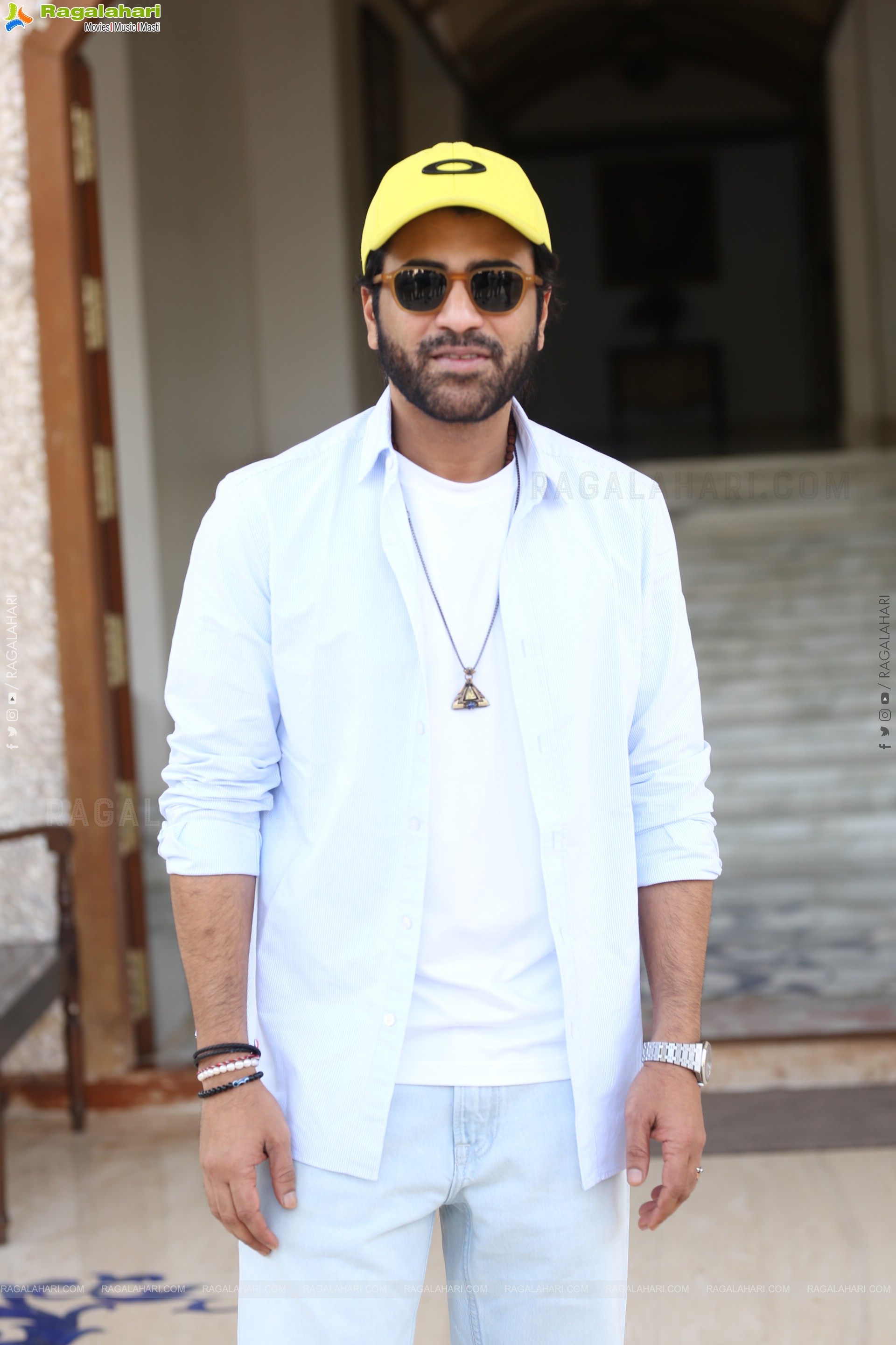 Sharwanand at Nari Nari Naduma Murari Interview, HD Gallery