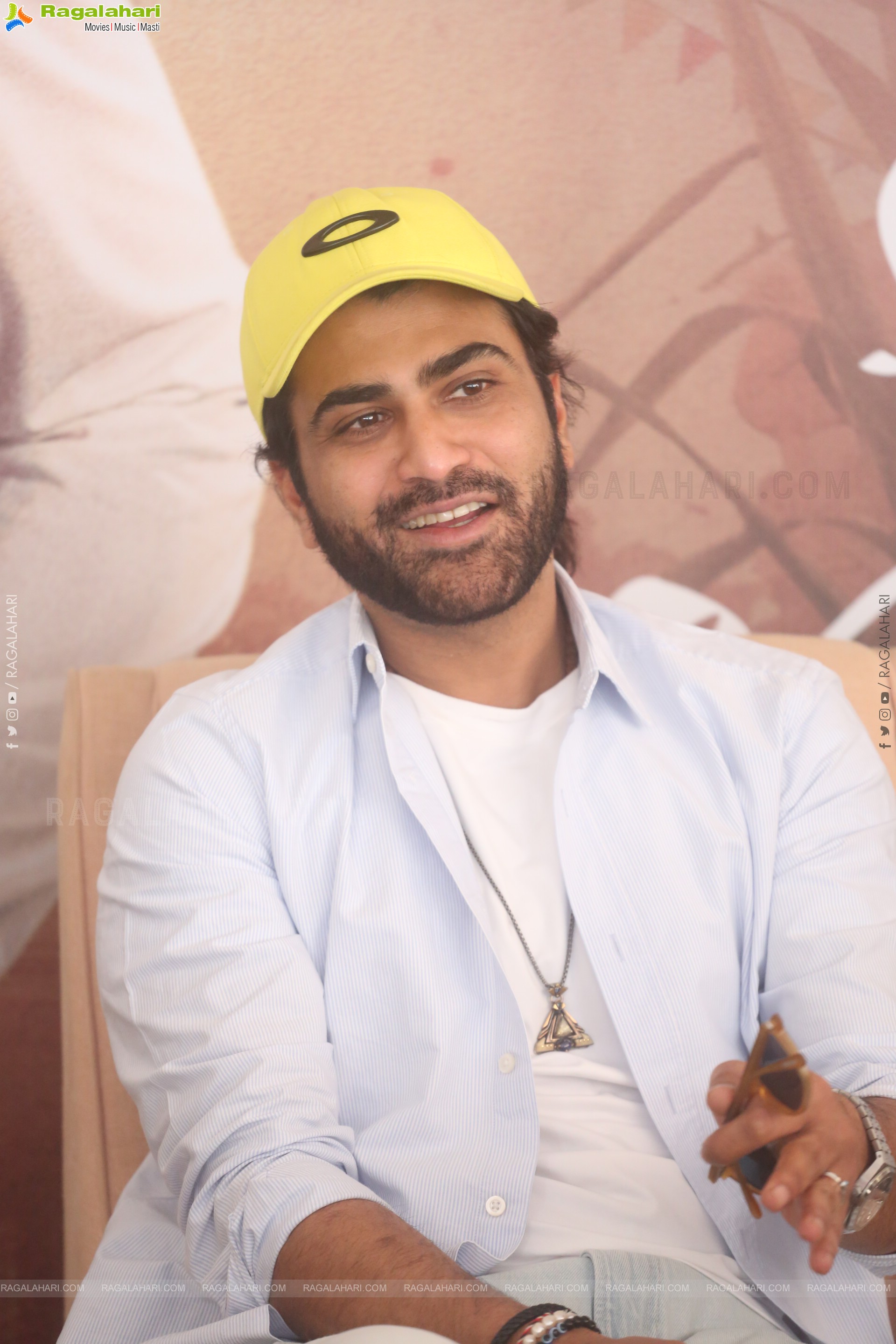 Sharwanand at Nari Nari Naduma Murari Interview, HD Gallery
