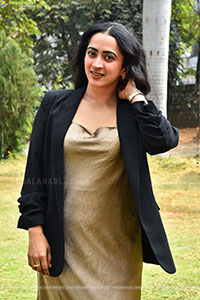 Shruthi Shetty at Sky Movie Pre Release Press Meet