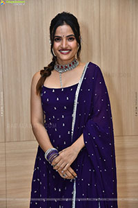 Siri Hanumanthu Latest Glam Stills, HD Gallery