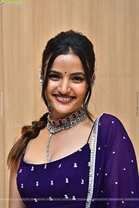 Siri Hanumanthu Latest Glam Stills, HD Gallery