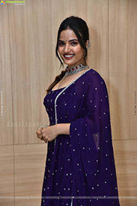 Siri Hanumanthu Latest Glam Stills, HD Gallery