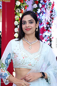 Swetha Kanduri stills in White Designer Dress, HD Gallery