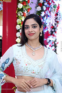 Swetha Kanduri stills in White Designer Dress, HD Gallery