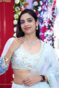 Swetha Kanduri stills in White Designer Dress, HD Gallery