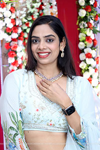 Swetha Kanduri stills in White Designer Dress, HD Gallery