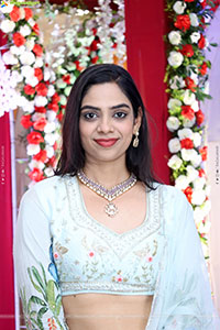 Swetha Kanduri stills in White Designer Dress, HD Gallery