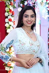 Swetha Kanduri stills in White Designer Dress, HD Gallery