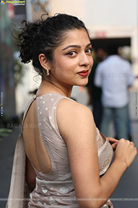 Varsha Bollamma Beautiful stills in Saree, HD Gallery