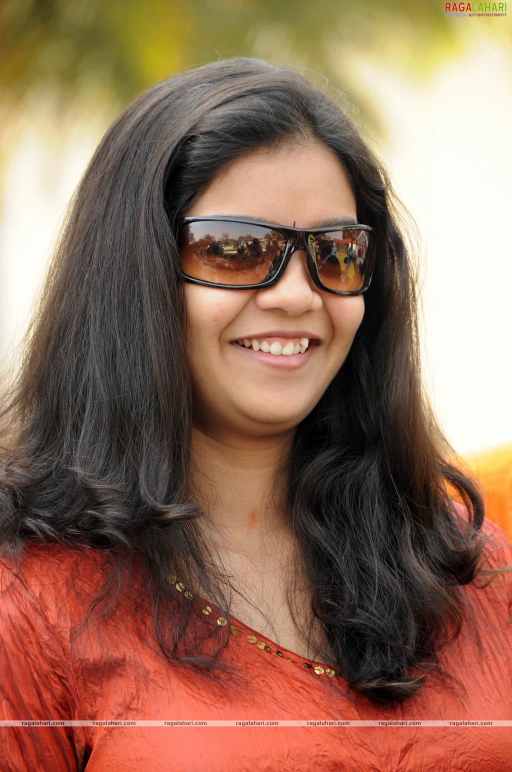 Colors Swathi