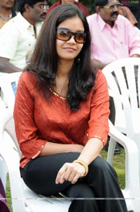 Colors Swathi at Kalavaramaye Madilo Muhurat