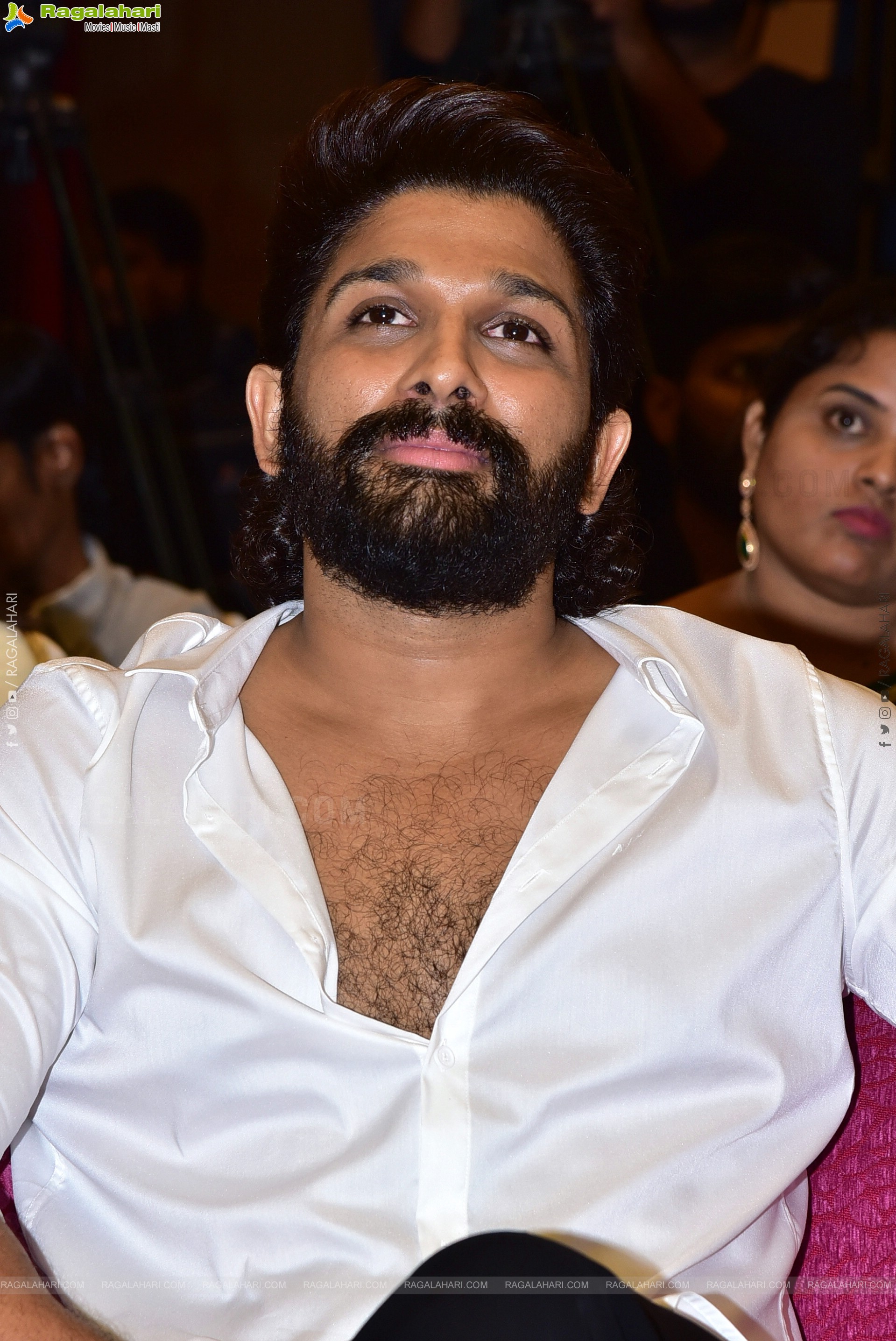 Allu Arjun at Baby Blockbuster Meet, HD Gallery