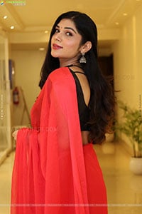 Anamika Tomar at Sutraa Lifestyle Exhibition, HD Gallery