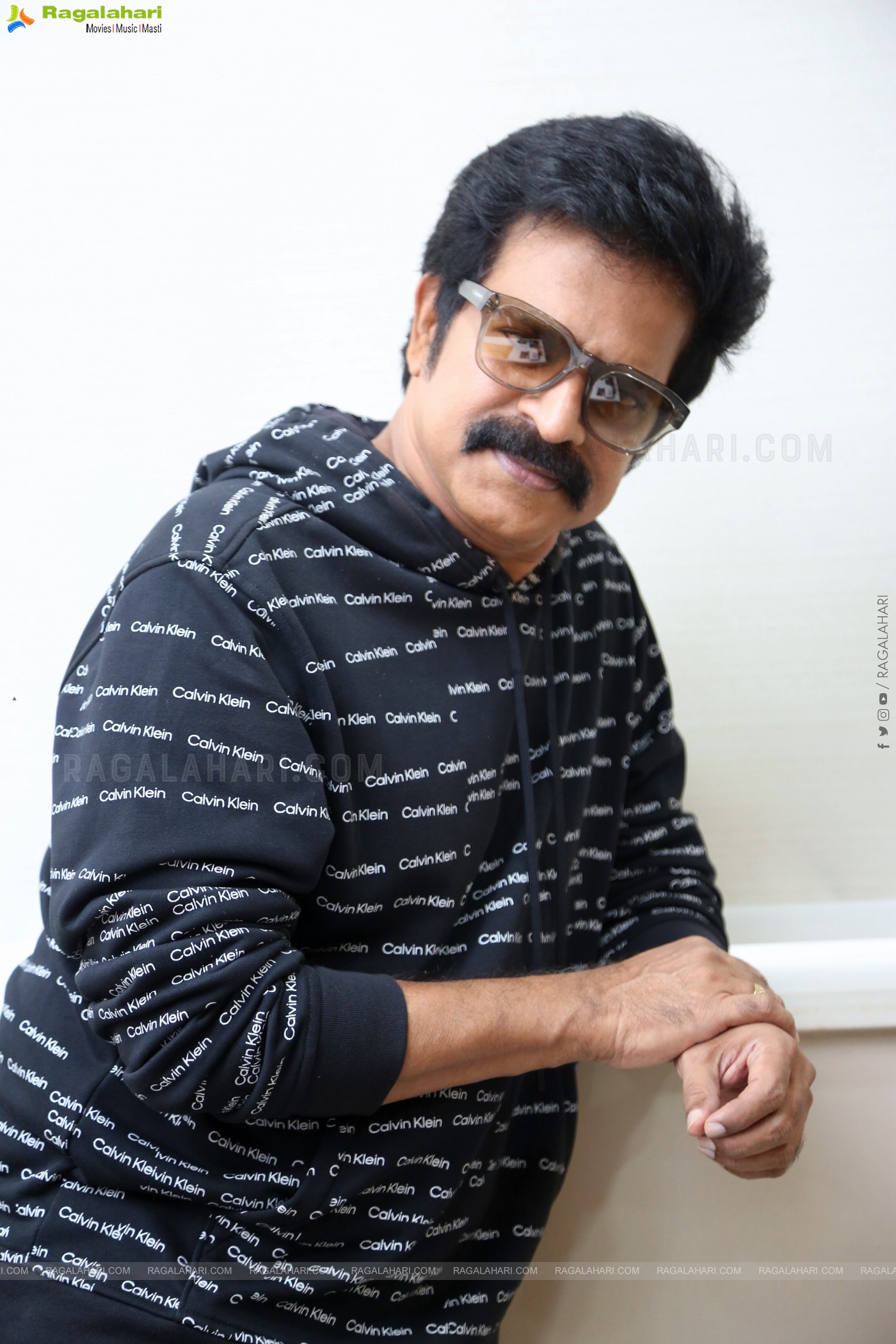 Brahmaji stills at Slum Dog Husband Interview, HD Gallery