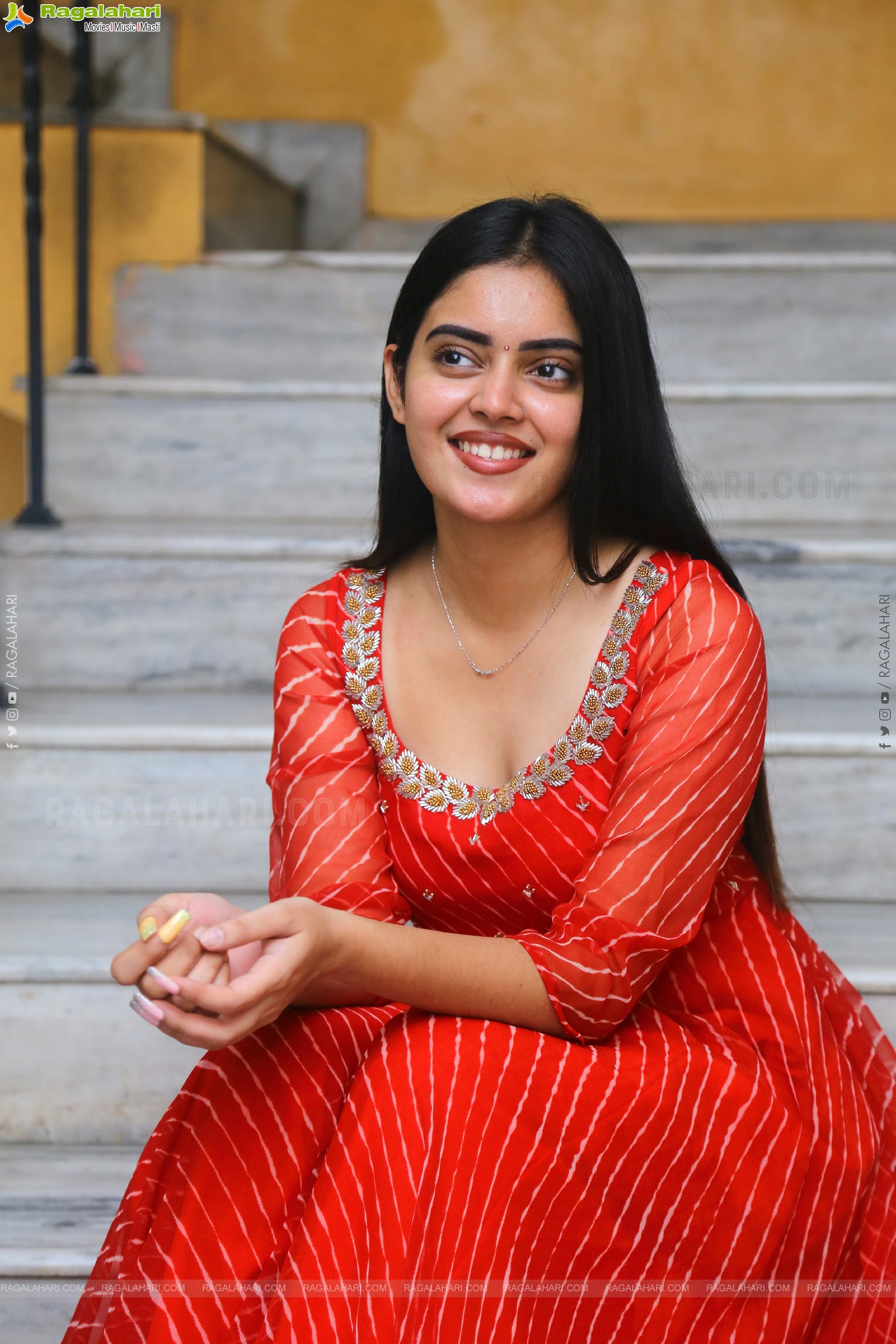 Kushitha Kallapu stills at Neethone Nenu First Look Launch, HD Gallery