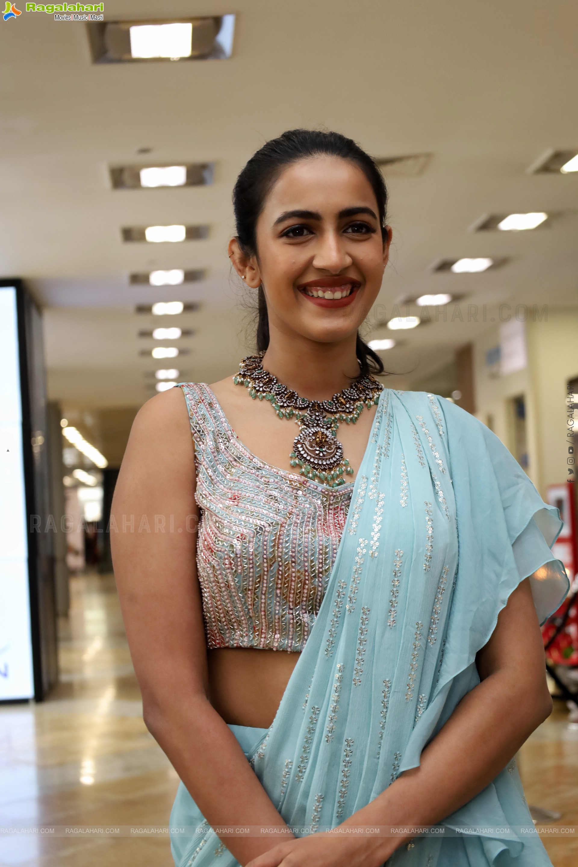 Niharika Konidela at Hi Life Exhibition, HD Gallery