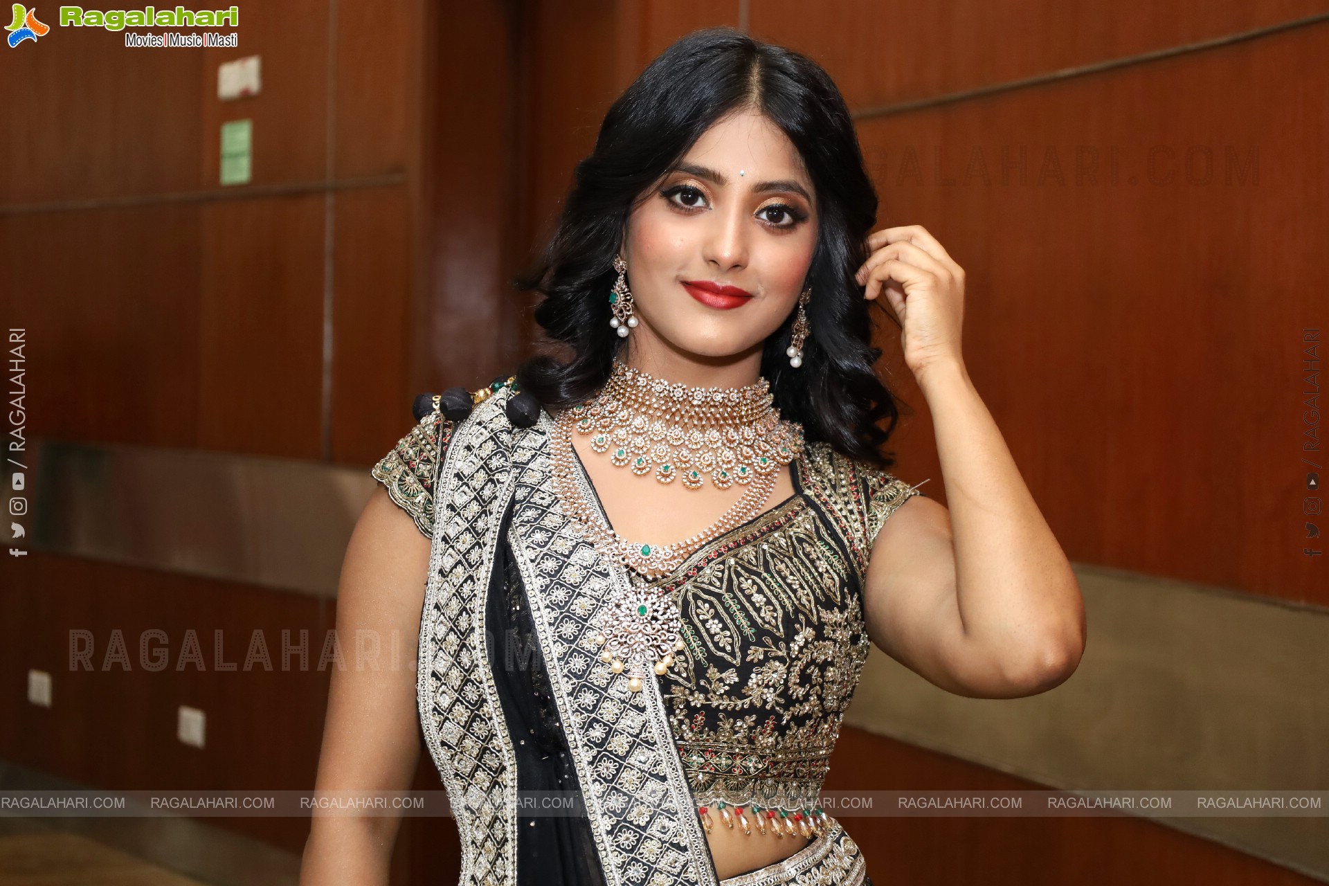 Ulka Gupta at Hi Life Brides Exhibition, HD Gallery