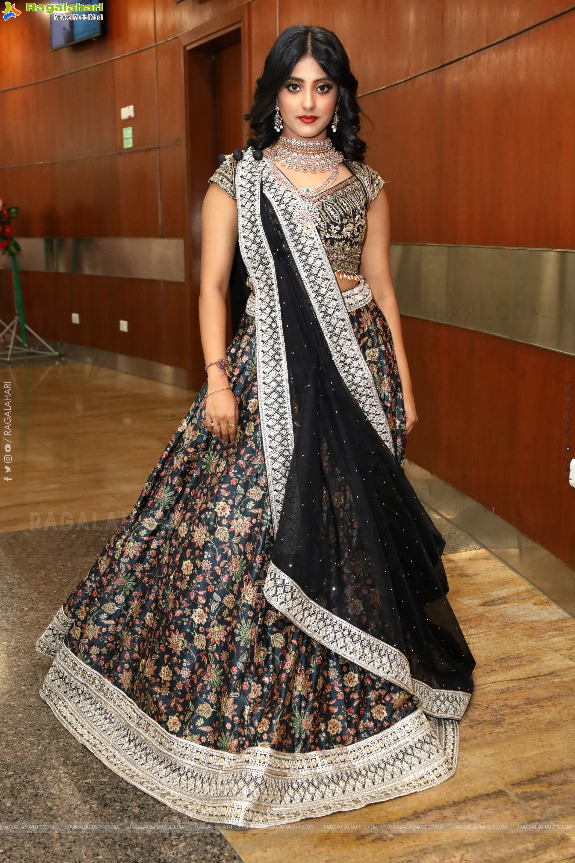 Ulka Gupta at Hi Life Brides Exhibition, HD Gallery