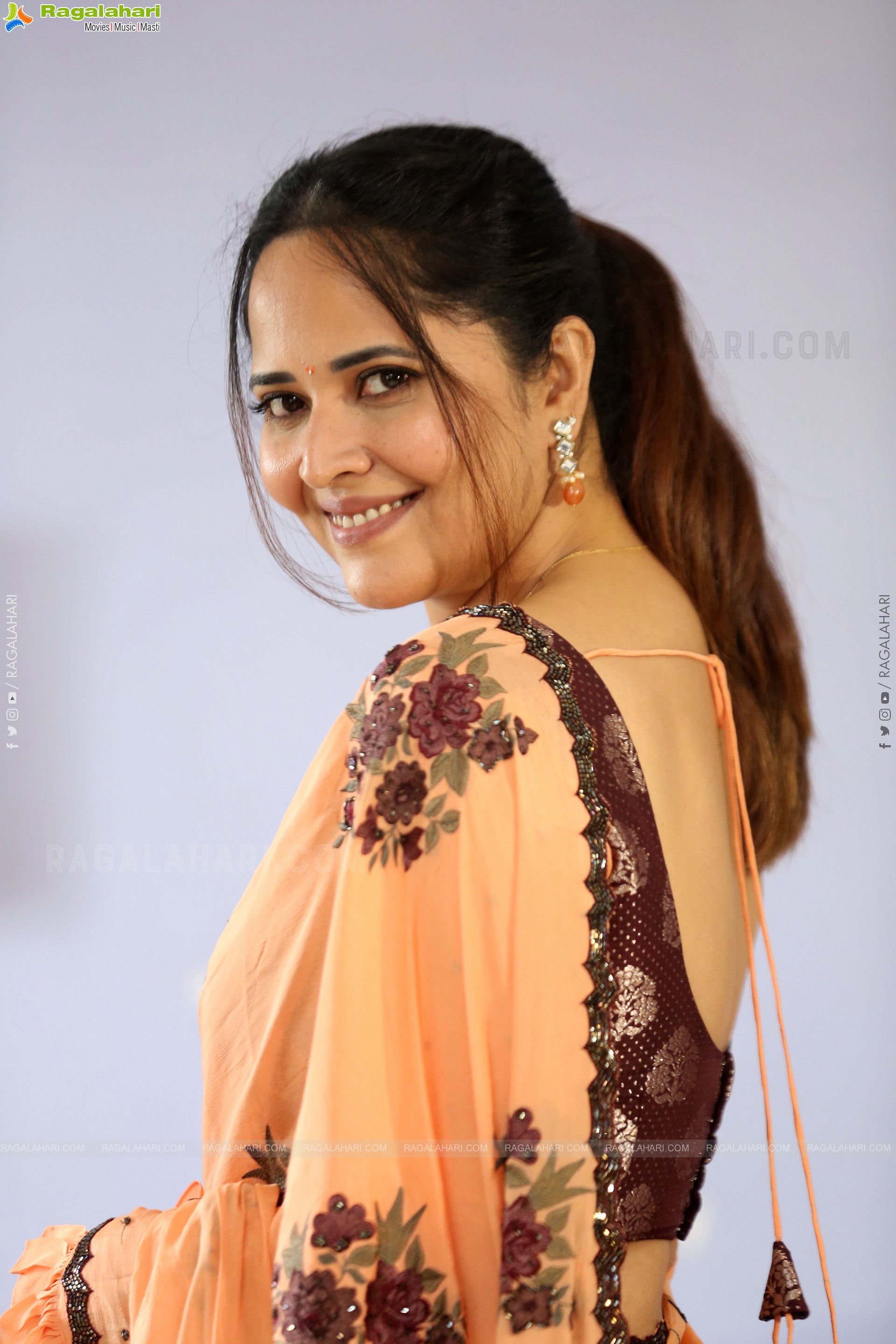 Anasuya at Simbaa Trailer Launch Event, HD Gallery