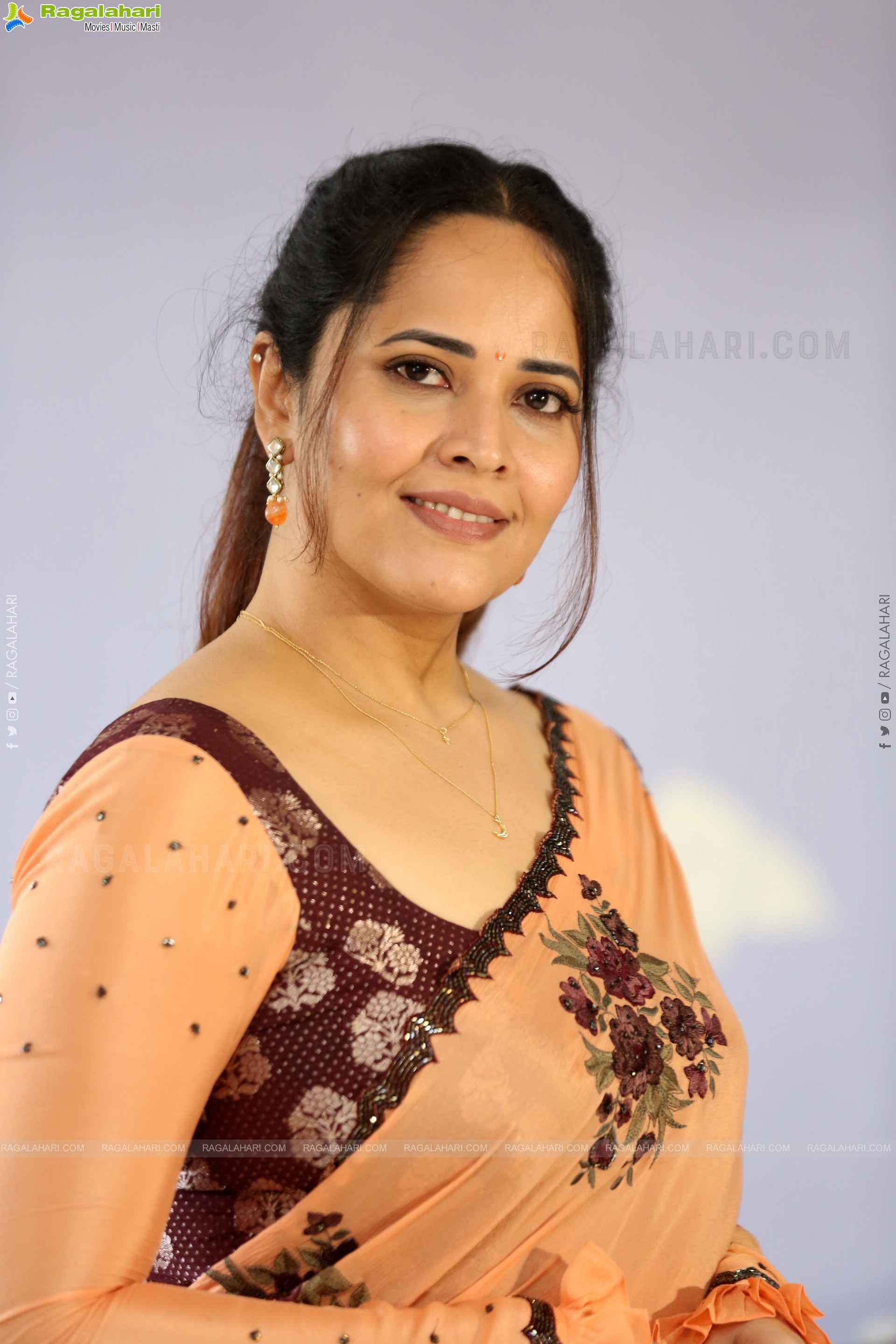 Anasuya at Simbaa Trailer Launch Event, HD Gallery