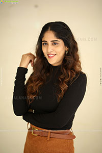 Chandini Chowdary at Music Shop Murthy Success Meet