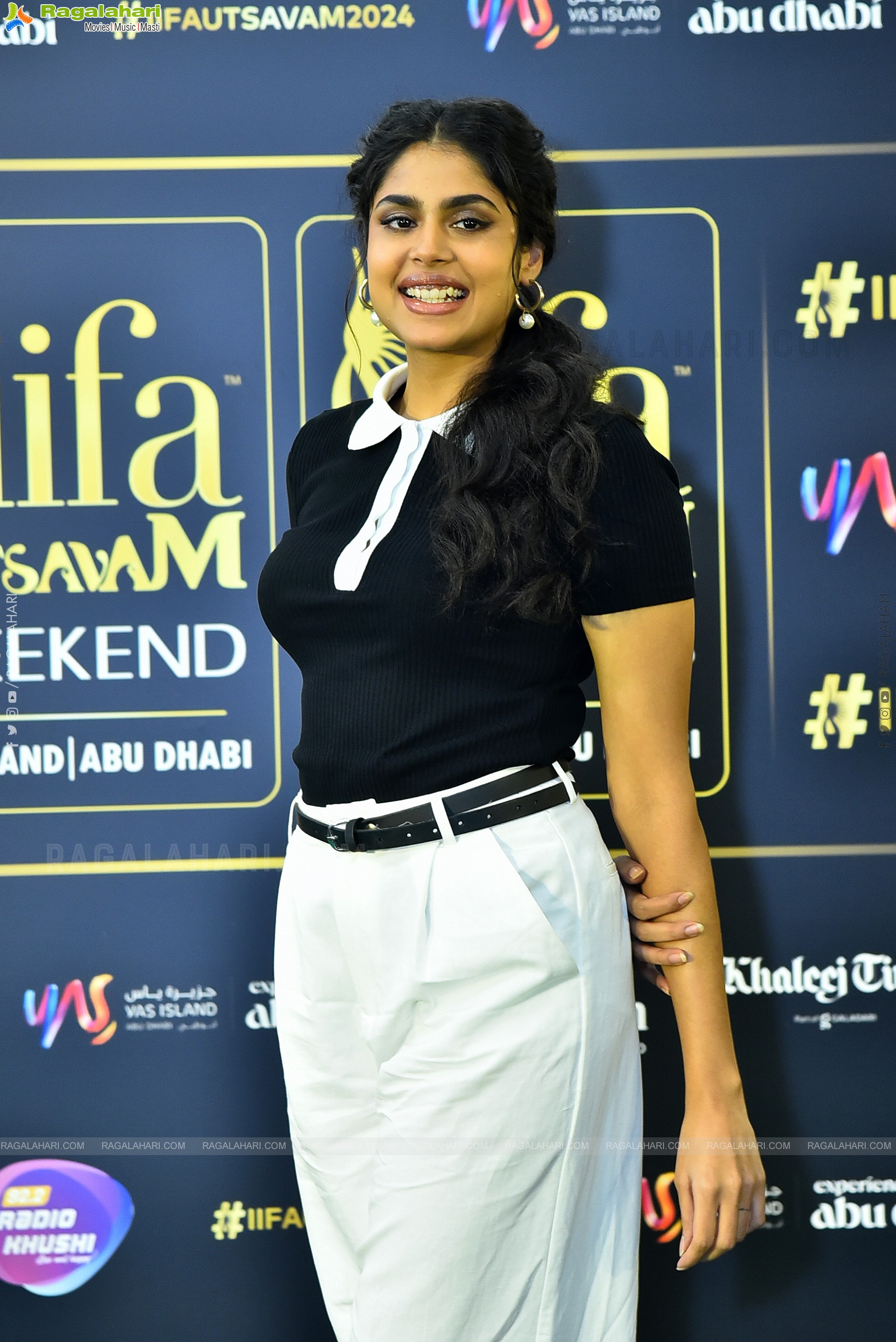 Faria Abdullah at IIFA Utsavam Press Meet, HD Gallery