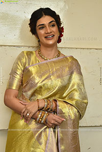 Hassini Sudhir at Purushothamudu Pre-release Event