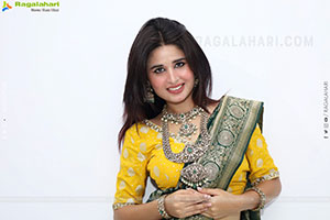 Ishika Roy Latest Stills in Green Saree, HD Photo Gallery.