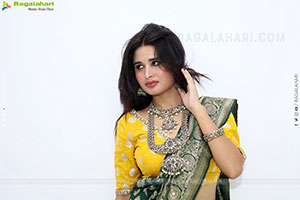 Ishika Roy Latest Stills in Green Saree, HD Photo Gallery.