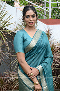 Kamakshi Bhaskarla at Laila Movie Launch, HD Gallery