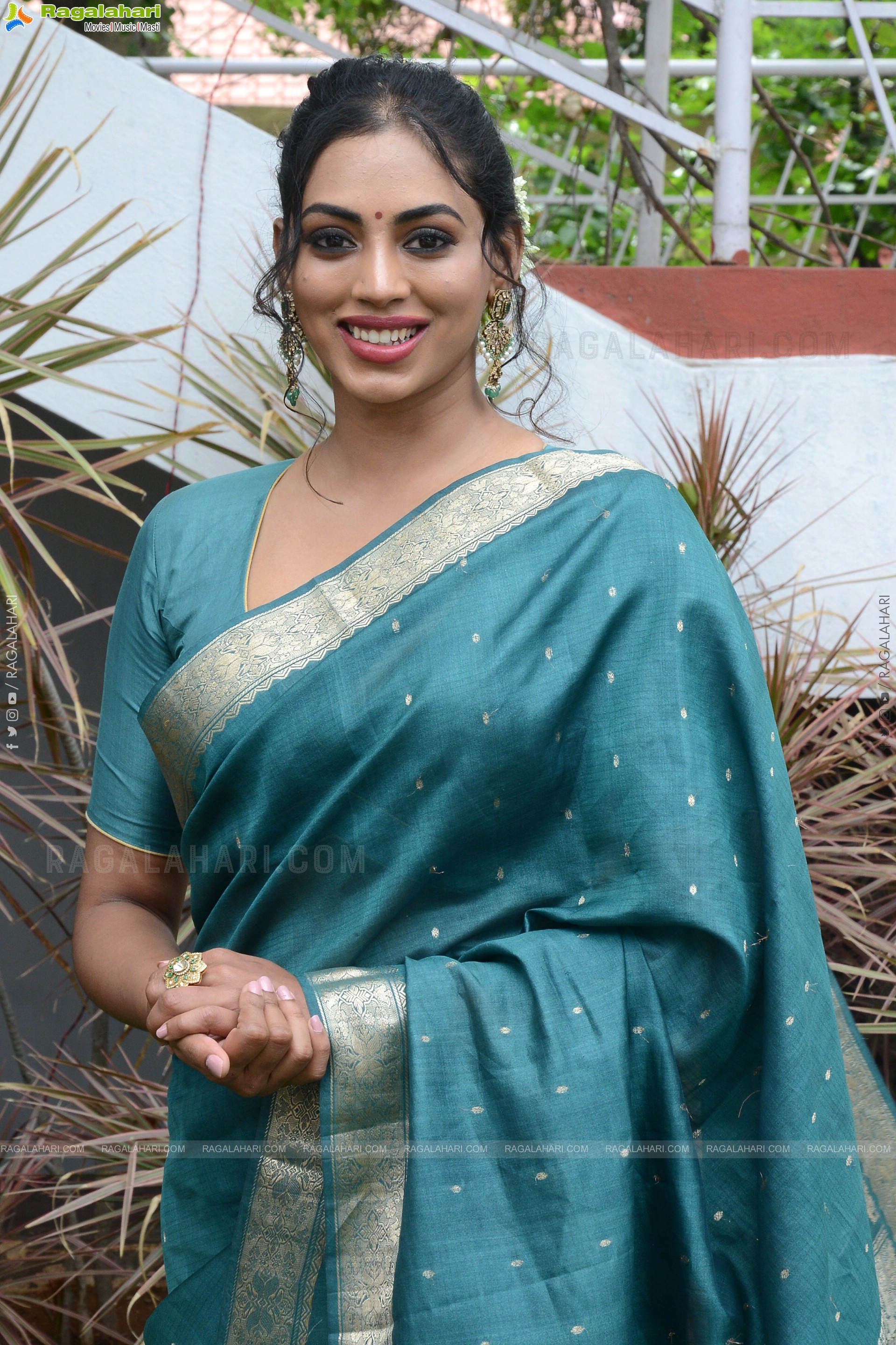 Kamakshi Bhaskarla at Laila Movie Launch, HD Gallery