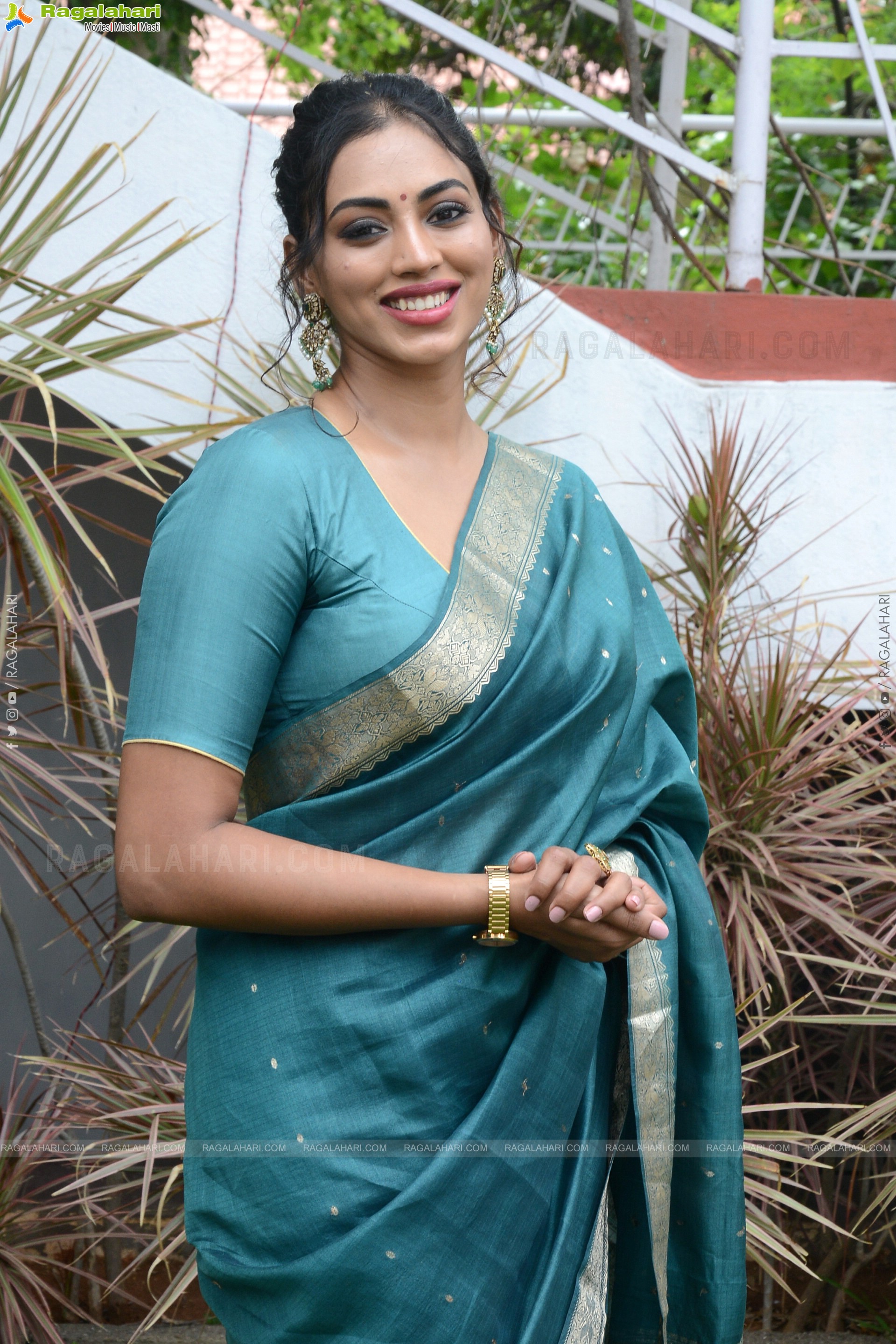 Kamakshi Bhaskarla at Laila Movie Launch, HD Gallery