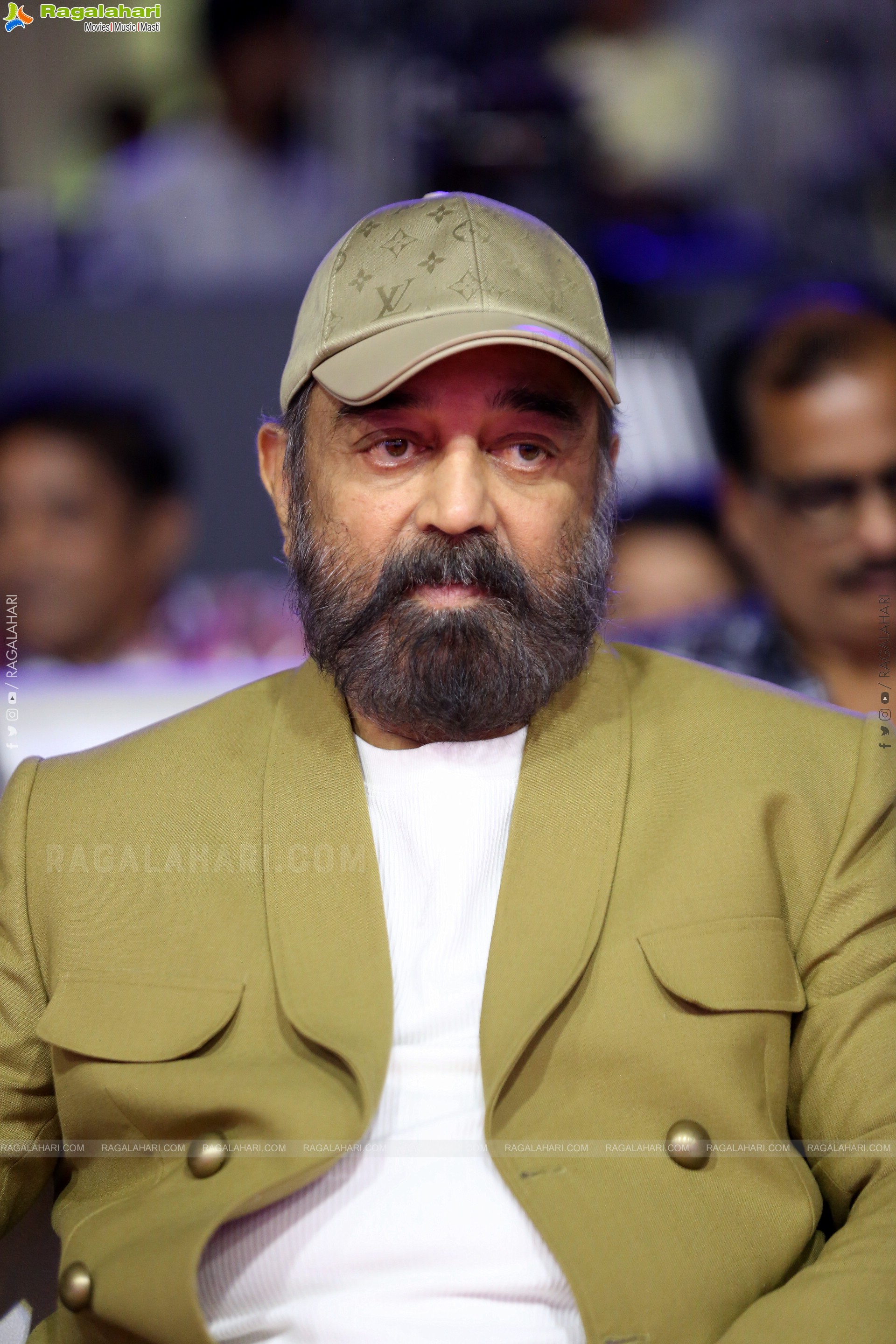 Kamal Haasan at Bharateeyudu 2 Pre-release Event, HD Gallery