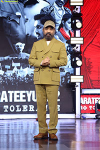 Kamal Haasan at Bharateeyudu 2 Pre-release Event