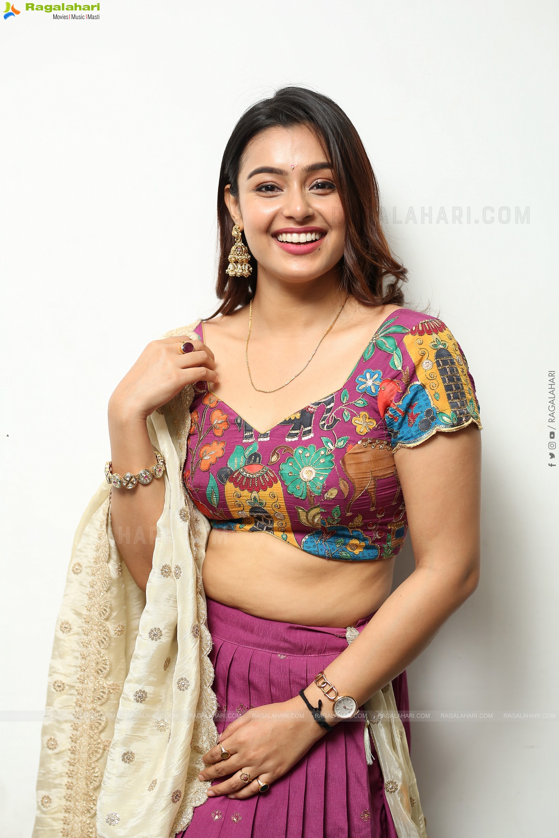 Mokksha at Alanati Ramachandrudu Press Meet, HD Gallery