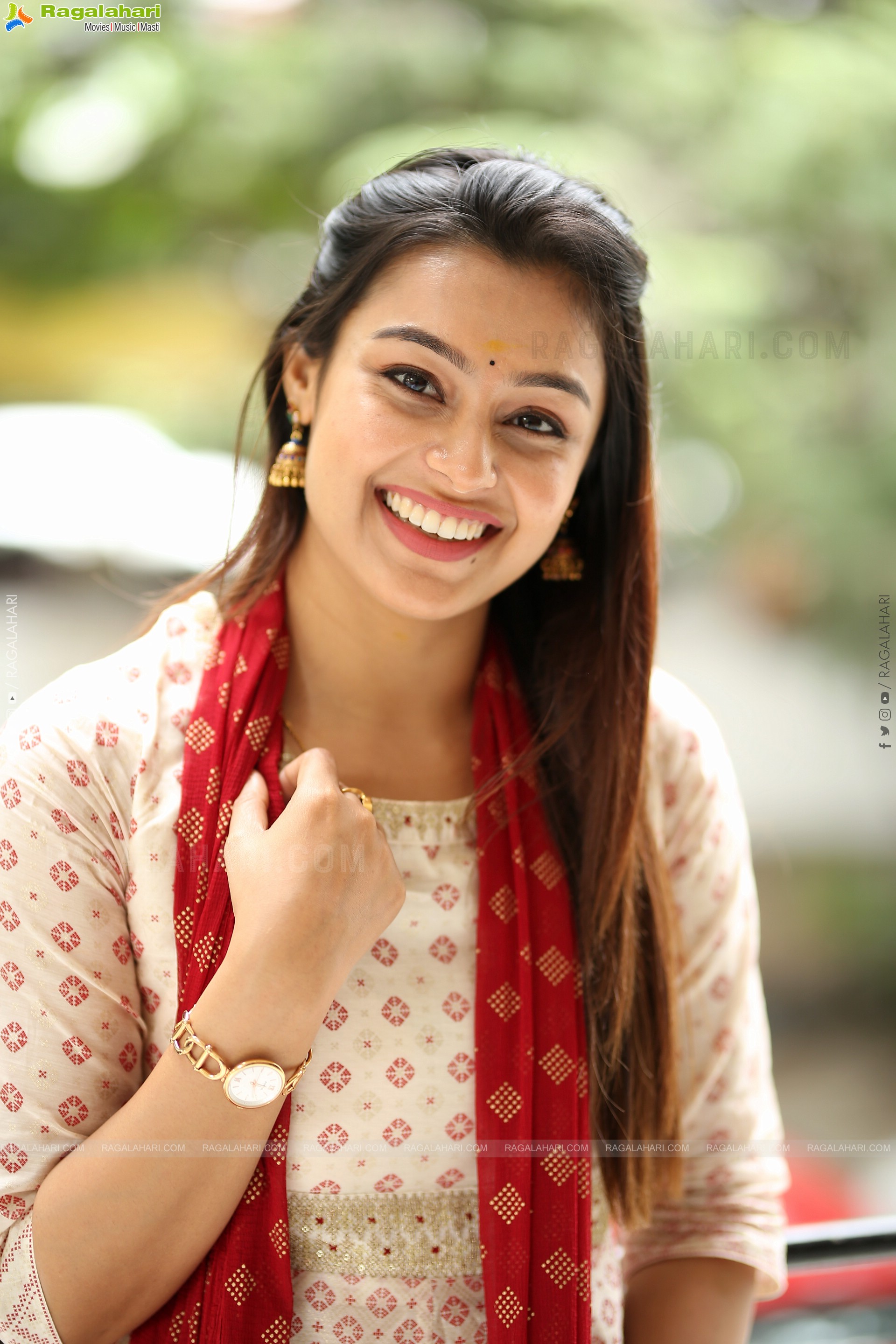 Mokksha at Alanati Ramachandrudu Interview, HD Gallery