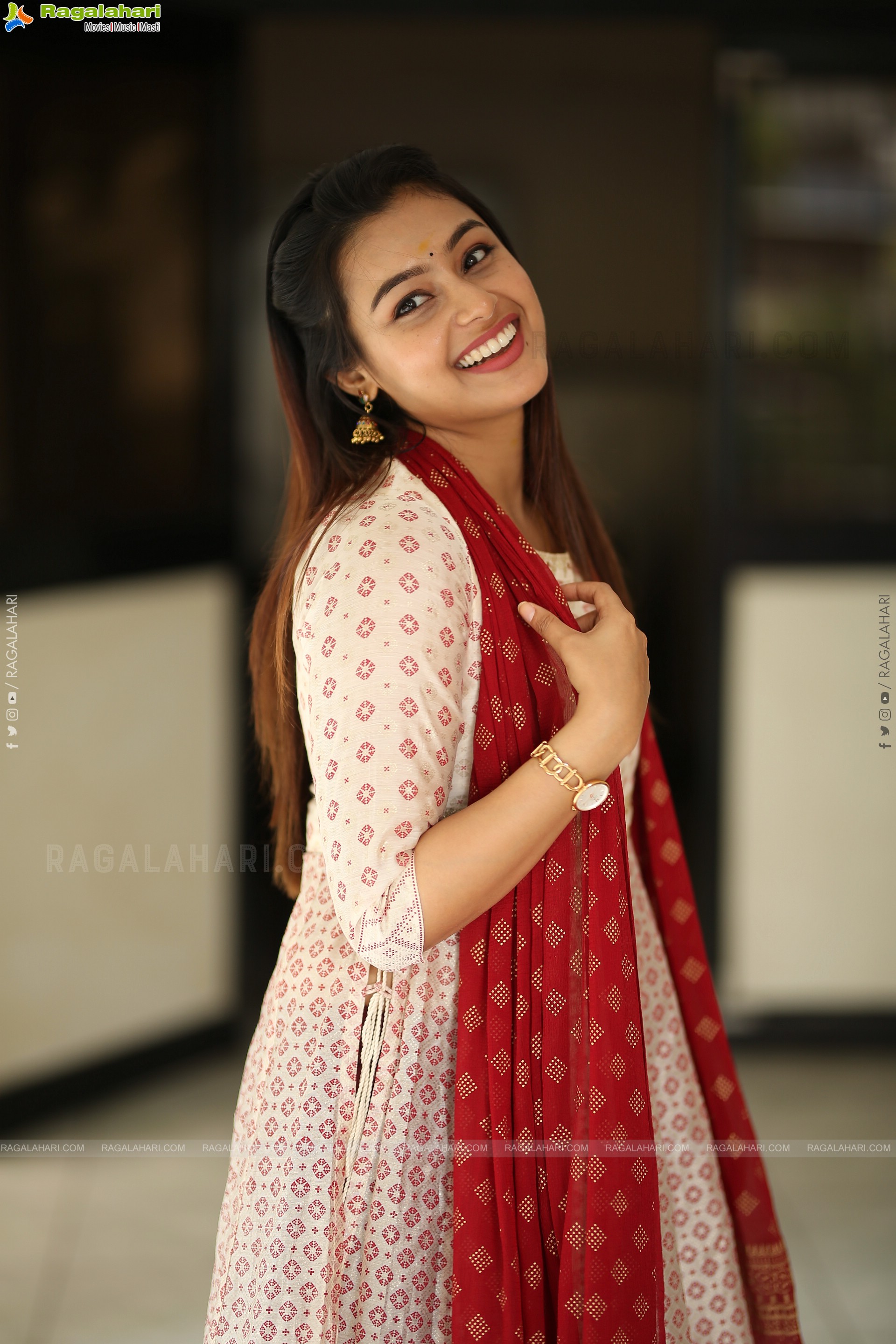 Mokksha at Alanati Ramachandrudu Interview, HD Gallery