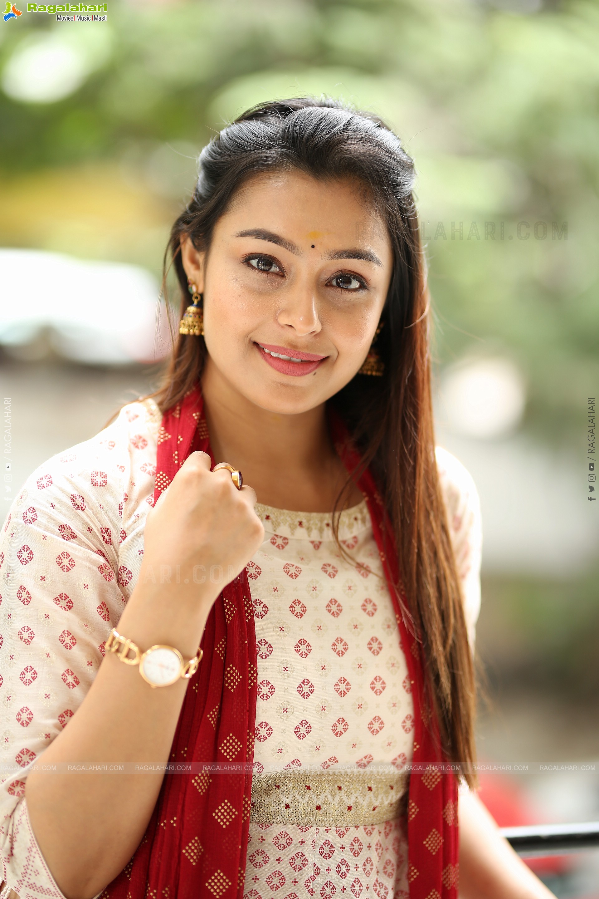 Mokksha at Alanati Ramachandrudu Interview, HD Gallery