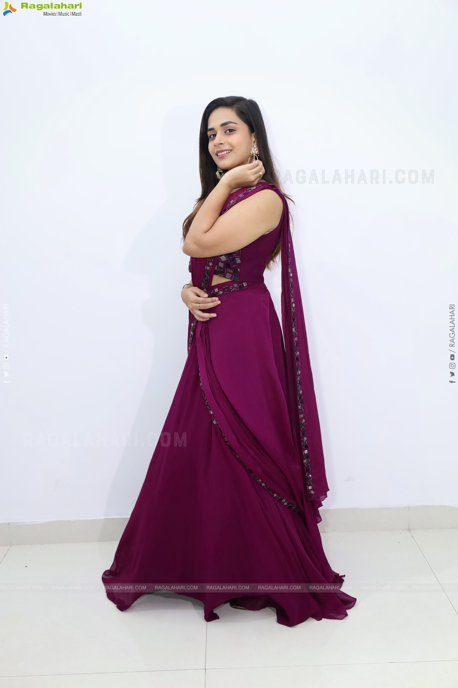 Mounica Bavireddi Latest HD Photo Gallery