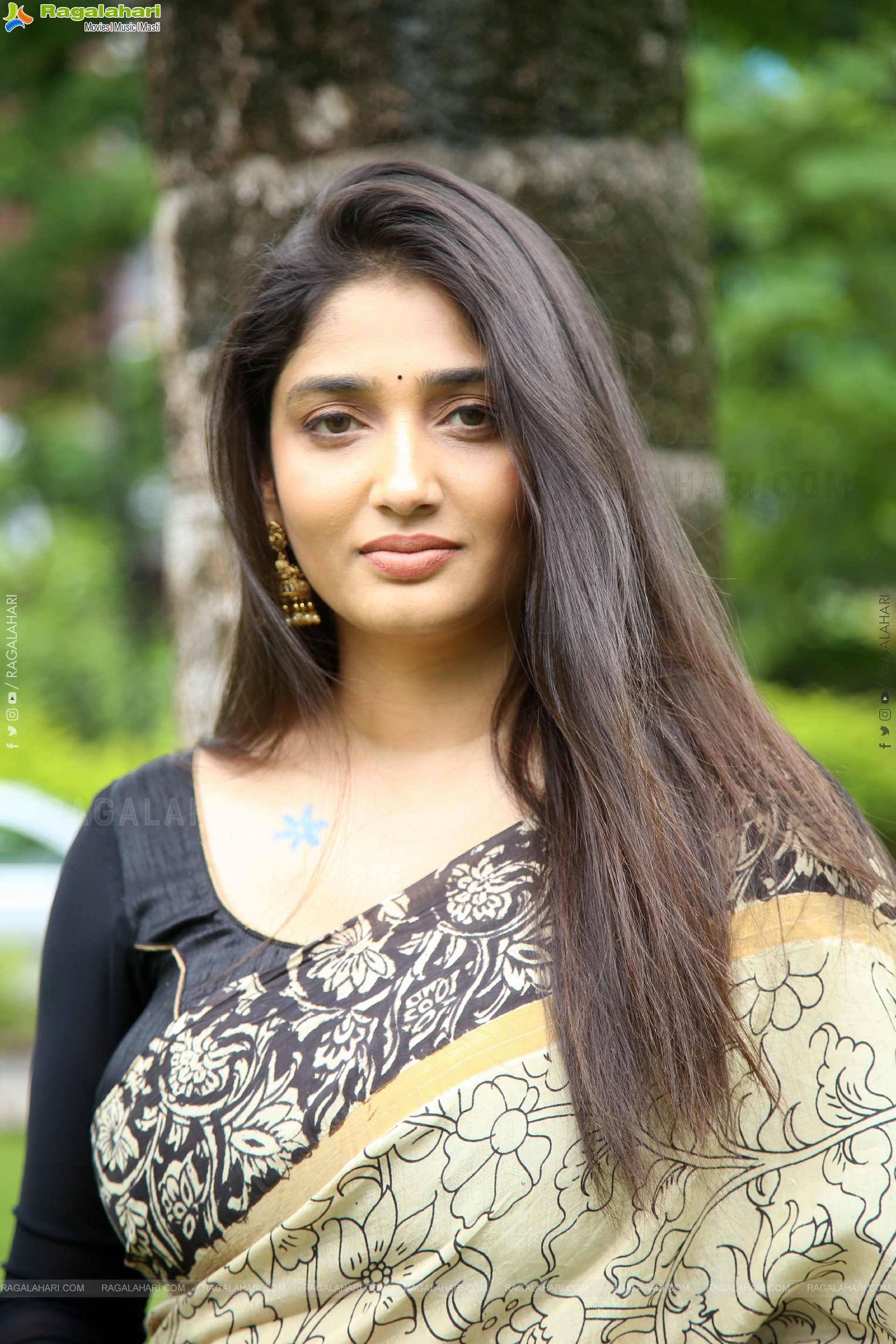 Priya Vadlamani at Veeranjaneyulu Viharayathra Teaser Launch, HD Gallery