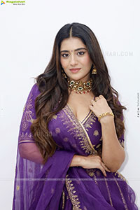 Rashi Singh Latest HD Photo Gallery