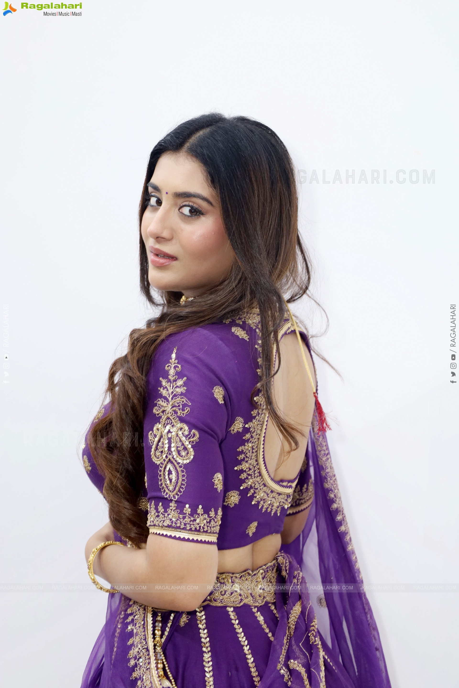 Rashi Singh Latest HD Photo Gallery