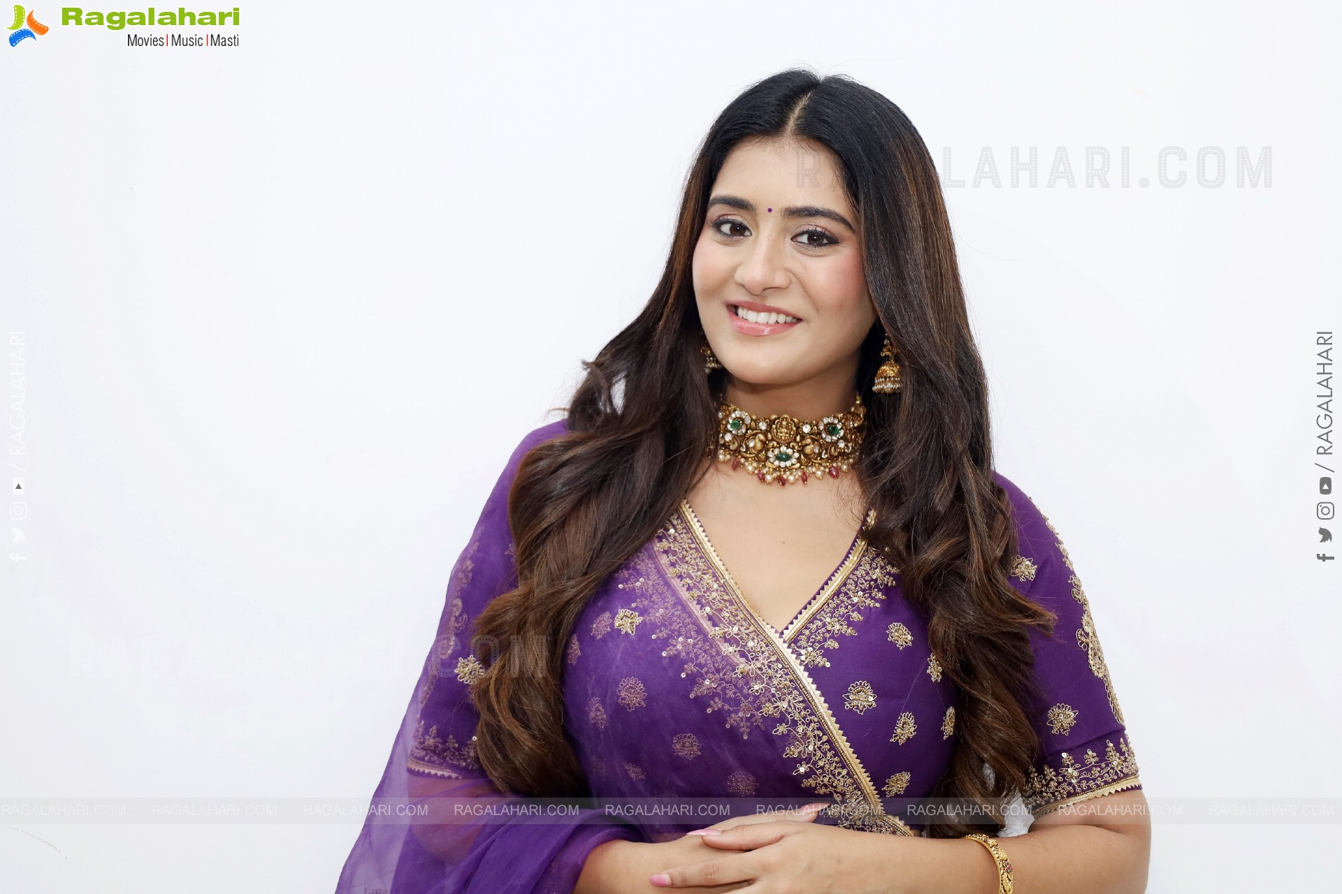 Rashi Singh Latest HD Photo Gallery