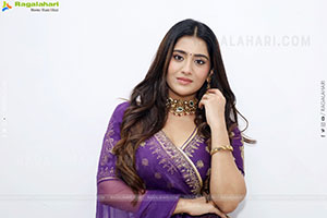 Rashi Singh Latest HD Photo Gallery