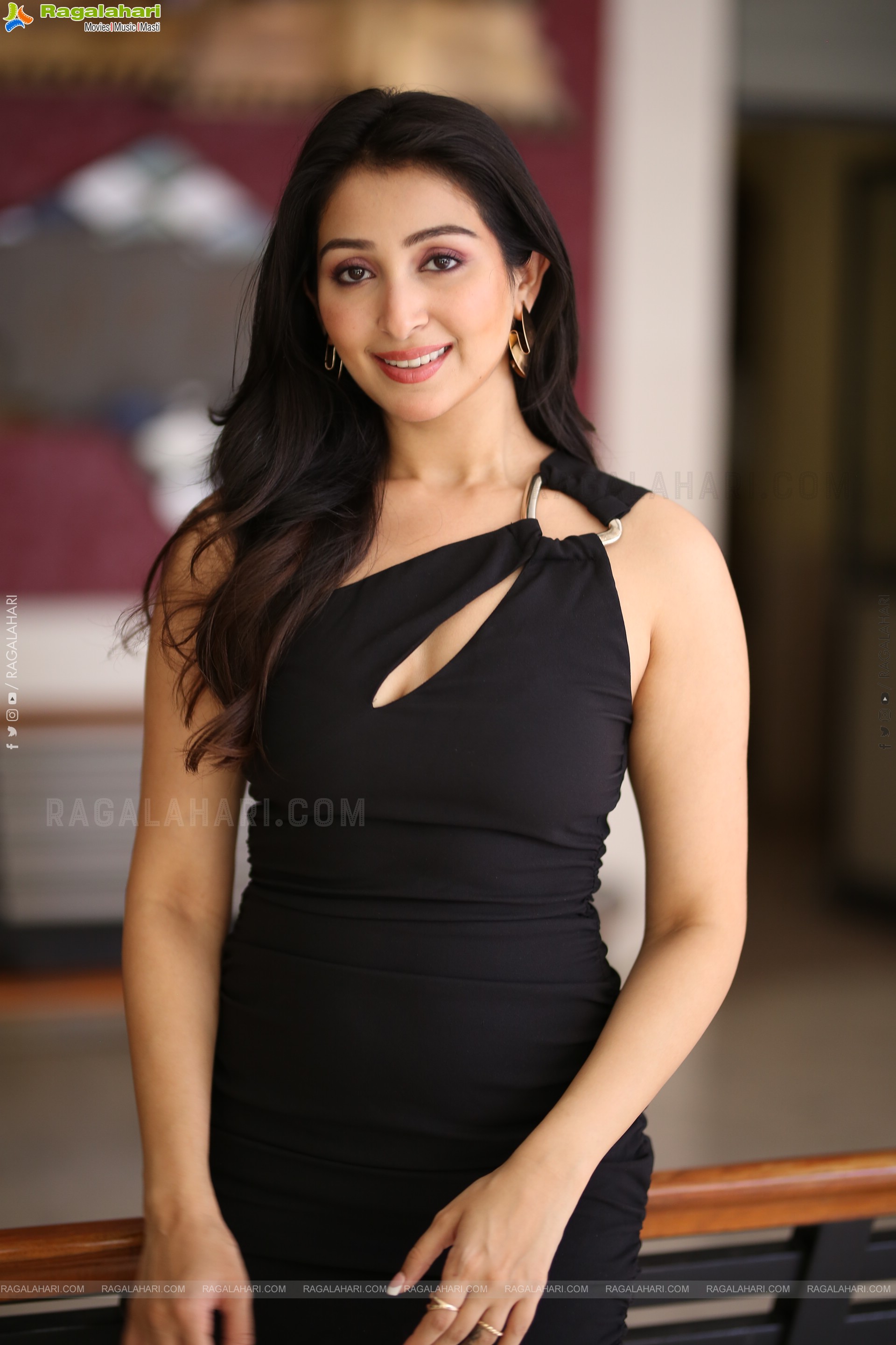 Sahiba Bhasin at Average Student Nani Movie Interview, HD Gallery